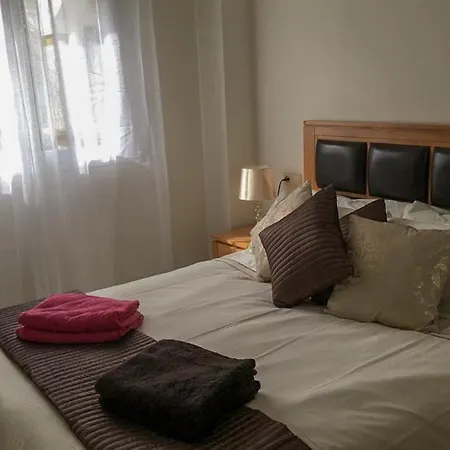 Lets In The Sun Dama De Noche Apartment Marbella